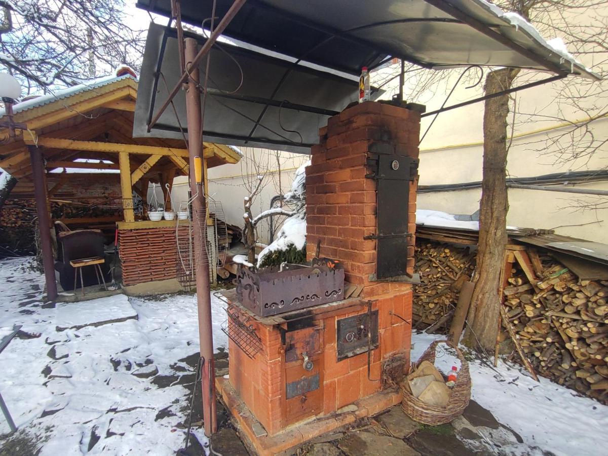 Guesthouse U Dida Viktora Jaremcze Zewnętrze zdjęcie
